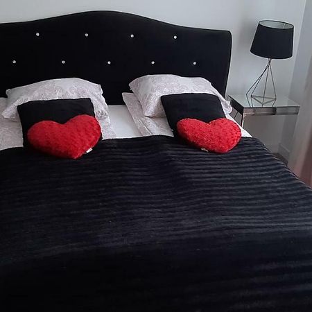 Apartament Mona Starowka-Old Town Apartment Elblag Exterior photo